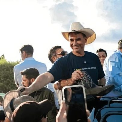 Flávio Bolsonaro afirma que o agronegócio é tratado como lixo