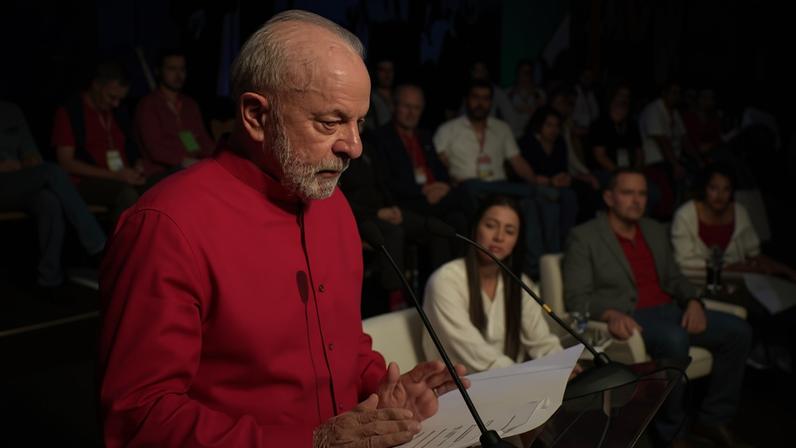 Lula em evento quer empossou dirigentes do PT | Foto: Divulgação