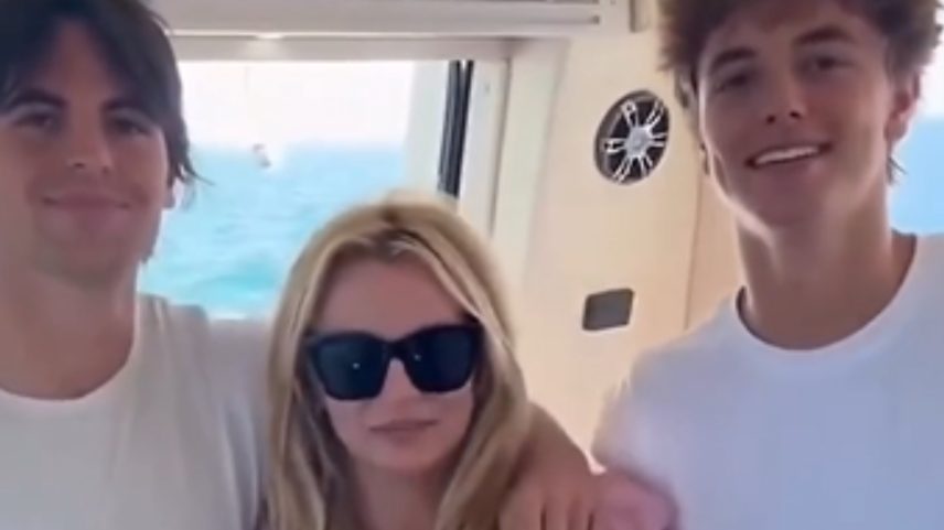 Sean Preston e Jayden James são frutos do relacionamento de Britney Spears com Kevin Federlinem