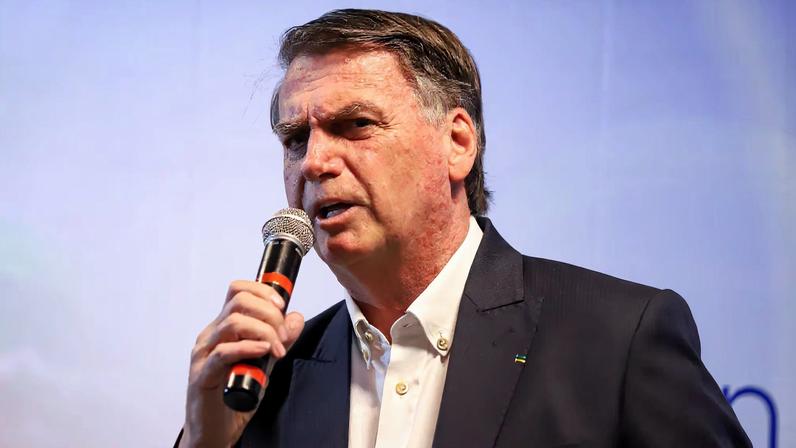 PF disse que investigação não revelou 'informações capazes' de incriminar Bolsonaro