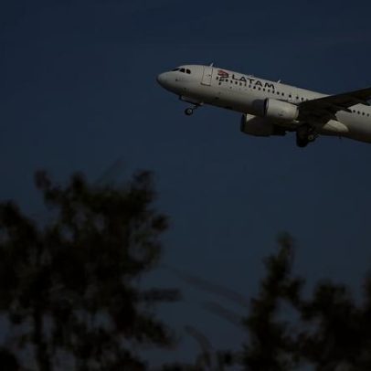 Voo da Latam com destino a Nova York retorna a Guarulhos após falha técnica