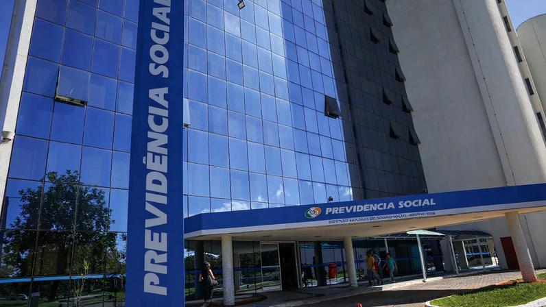 Entidades associadas desviaram R$ 6,3 bilhões com descontos irregulares