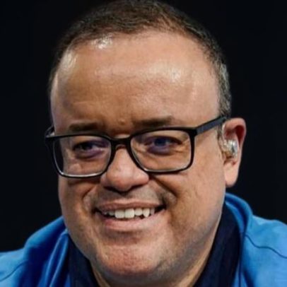 Globo escolhe Everaldo Marques para narrar jogos da seleção na Copa