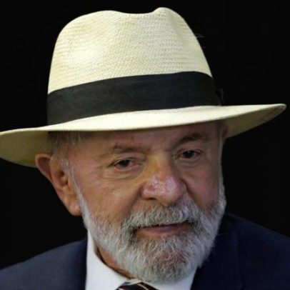 Lula usará curativo e chapéu por um mês após cirurgia, diz Kalil