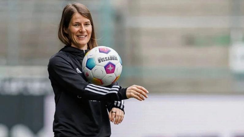 Marie-Louise Eta entra para a história do futebol ao assumir o time Union Berlin, da Alemanha