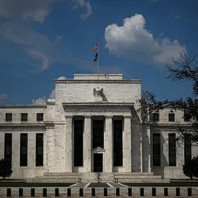 Fed mantém juros dos EUA em 3,5% a 3,75% e monitora impactos da guerra