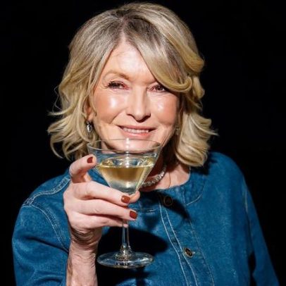 Truque elegante de Martha Stewart para servir vodka gelada