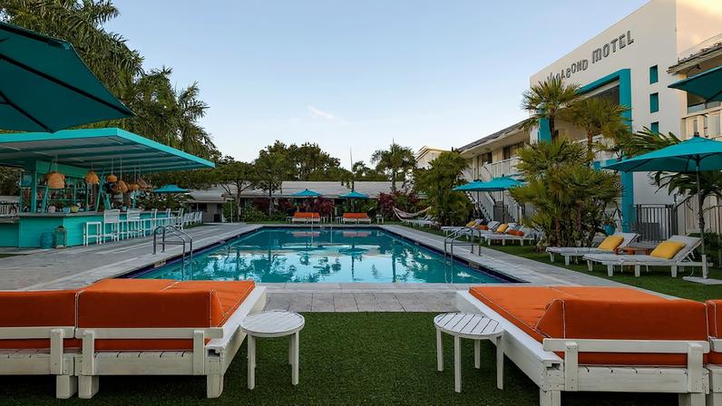 Bairro Little River em Miami une comida criativa e arte