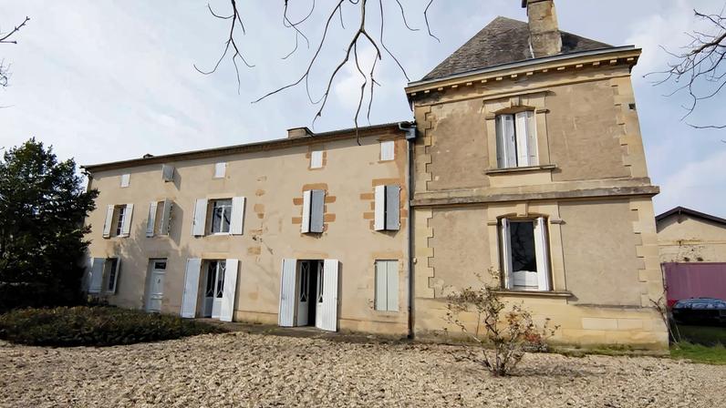 Mille Anges has bought Château Génisson
