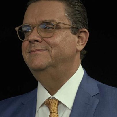 Wolney Queiroz desiste da candidatura e segue na Previdência Social