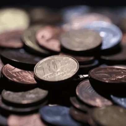 Governo registra rombo de 73,8 bi em março, maior da história no mês