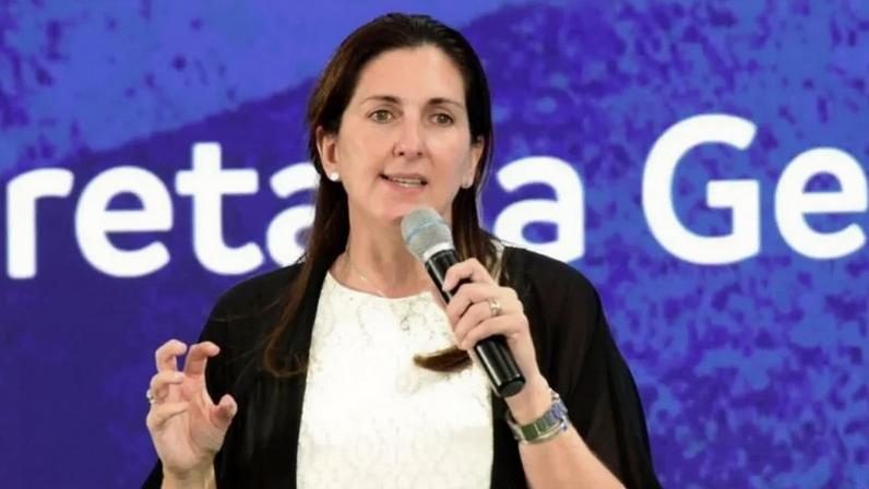 Jiménez defende que a única forma de erradicar a violência e a discriminação é por meio da educação