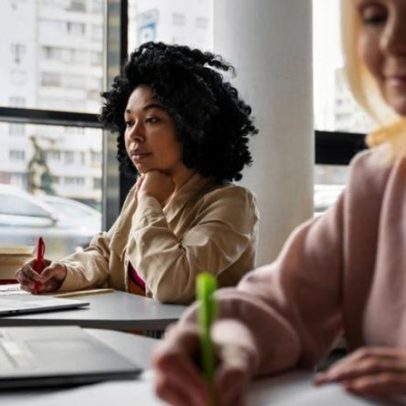 Brecha salarial entre homens e mulheres chega a 21,3% no Brasil