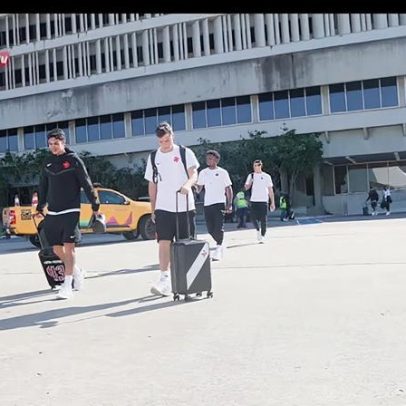 Vasco é recebido pela torcida e treina em Belém