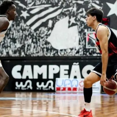 Flamengo vence Botafogo e emenda segunda vitória no NBB