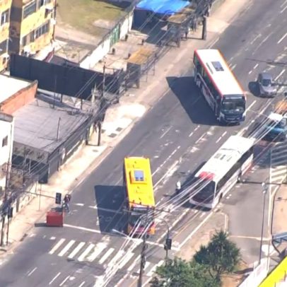 Ônibus e caminhões são atravessados em ruas da zona norte do Rio