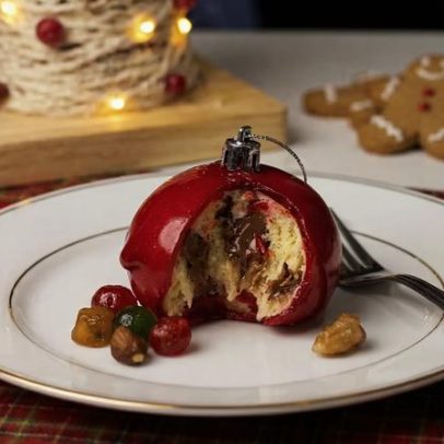 Receita de bolinha de Natal do amor ensina doce festivo