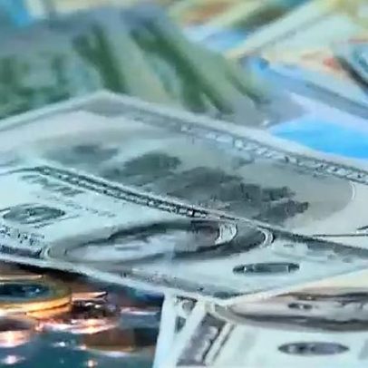 Queda do dólar, explicada pela autossuficiência brasileira em petróleo, diz economista