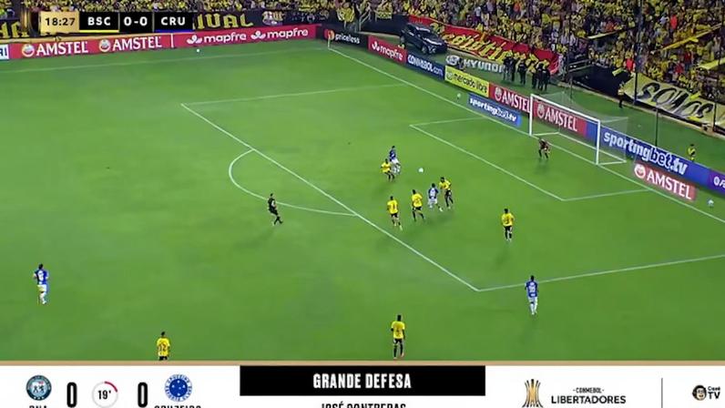 Christian quase marcou um dos gols mais bonitos de 2026 na partida entre Palmeiras e Junior Barranquilla