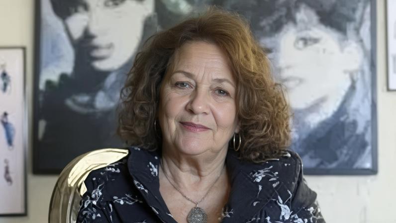 Cantora Nedra Talley, do The Ronettes; grupo cantou com os Rolling Stones e Eric Clapton