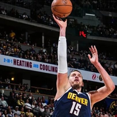 Jokic faz história contra Blazers em jogo polêmico