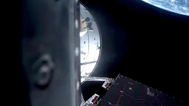 No sexto dia, missão atinge distância recorde e a Terra vira uma “bola de basquete” vista do espaço