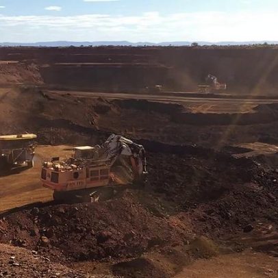 Minério de Ferro oscila com demanda estável e perspectivas de aumento da oferta