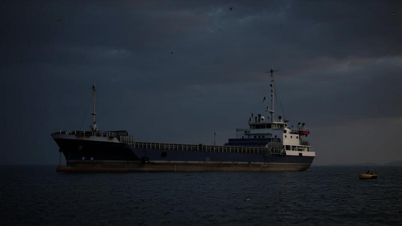 Navios-tanque carregam histórico recente de transporte de petróleo iraniano, segundo a Kpler
