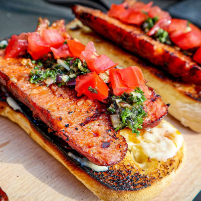 Lista das 10 melhores comidas de rua da América Latina tem salgado brasileiro; confira