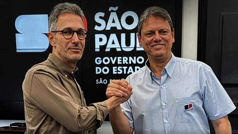 O governador de Minas Gerais, Romeu Zema, publicou um registro do encontro com Tarcísio nesta quarta (1º)