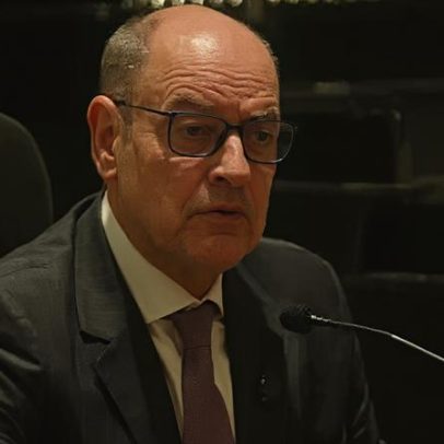 Governador interino do RJ exonera mais 94, total da semana chega a 638