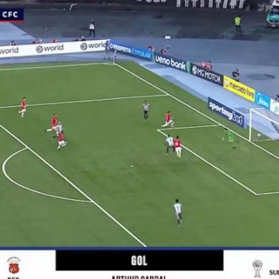 Arthur Cabral aproveita rebote e empata para o Botafogo na Sudamericana