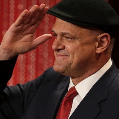 Oscar Schmidt entra para o Hall da Fama do basquete com discurso emocionante