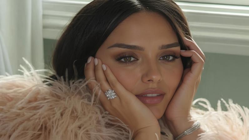 Rafa Kalimann revela barrigão de grávida e diz sentir saudades