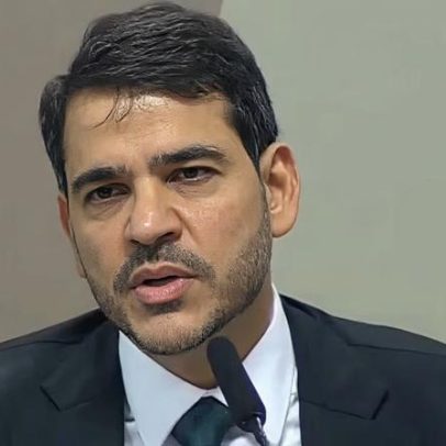 Messias rebate Flávio Bolsonaro: processo penal não é ato de vingança