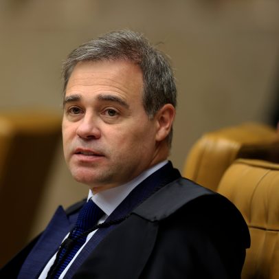 Voo com André Mendonça tem novo problema antes da decolagem, segunda vez no mês