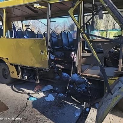 Ataques russos na Ucrânia deixam pelo menos sete mortos