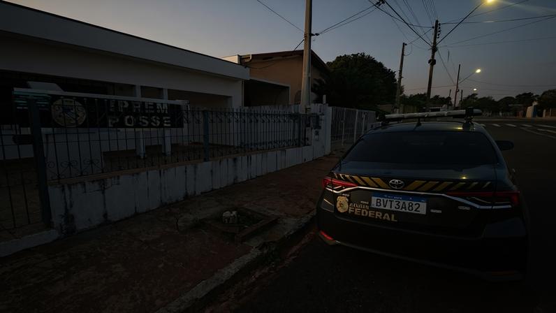 Viatura da Polícia Federal em Santo Antônio de Posse | Foto: Divulgação/PF