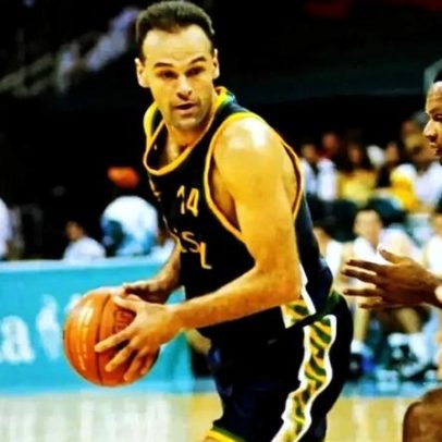 Brasil vence EUA em casa após ausência do hino, noite histórica