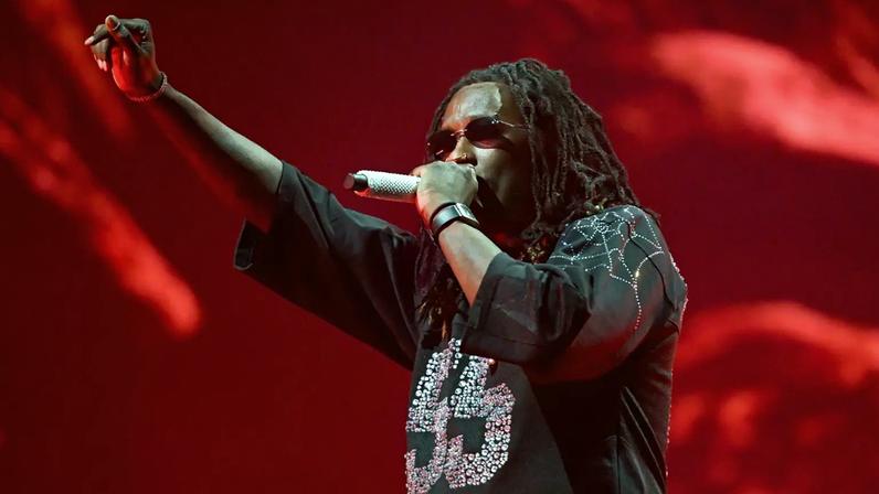 Young Thug se apresenta com Camila Cabello e Ty Dolla $ign no Coachella