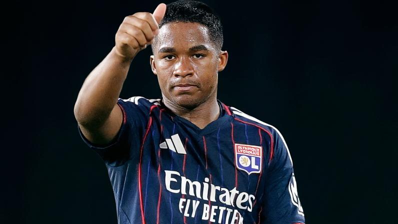 Endrick foi criticado pelo técnico do Lyon