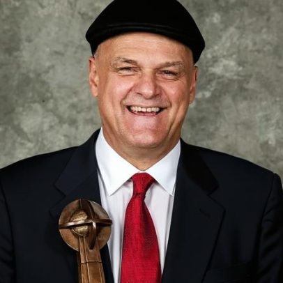 Morte de Oscar Schmidt repercute na imprensa internacional