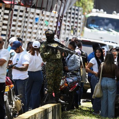Pior atentado na Colômbia em anos: civis mortos e consequências políticas