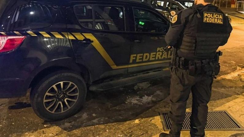 Porsche, Rolex e outros itens apreendidos com funkeiros