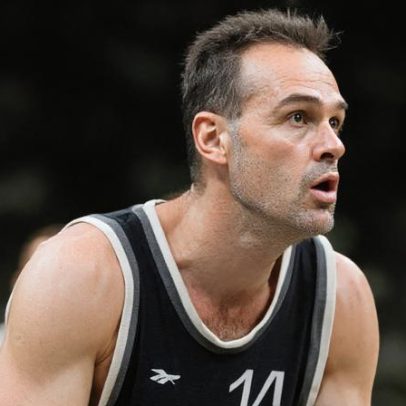 Clubes do Brasileirão homenageiam Oscar Schmidt: legado que transcende as quadras