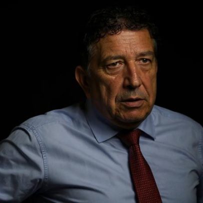 Magno Malta é internado após desmaiar a caminho da votação do veto no Senado
