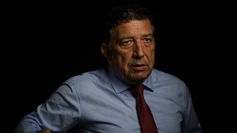 Magno Malta é internado após desmaiar no Senado