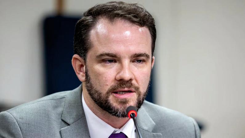 Ministro afirmou que discussão tem de ser conduzida pelo Congresso