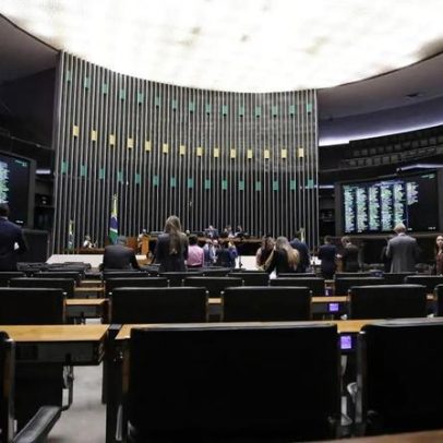 Janela partidária tem pouca mudança nas forças da Câmara