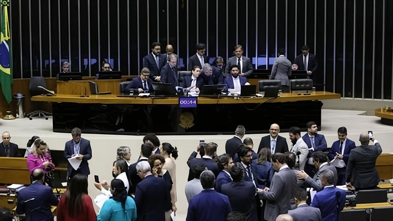 Plenário da Câmara dos Deputados durante sessão de votações